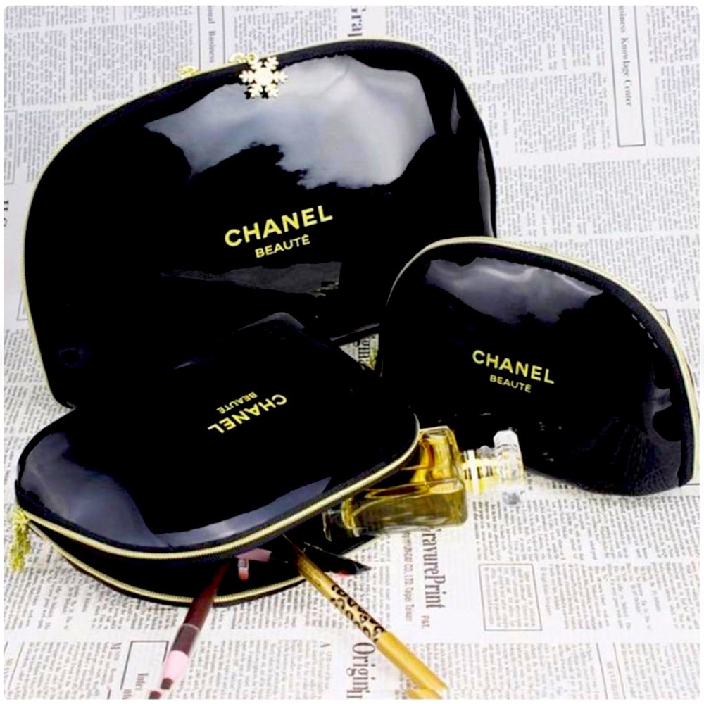 🎀 Chanel Travel Bags Set of 3 NEW 🎀